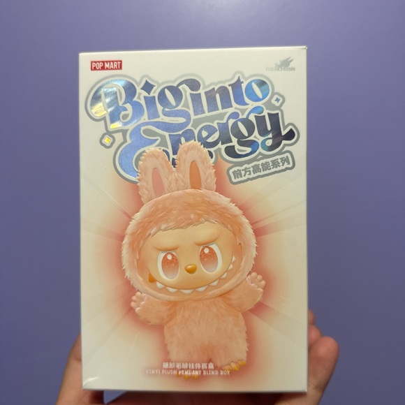 Big into Energy Labubu Luck - Picture 4 of 8